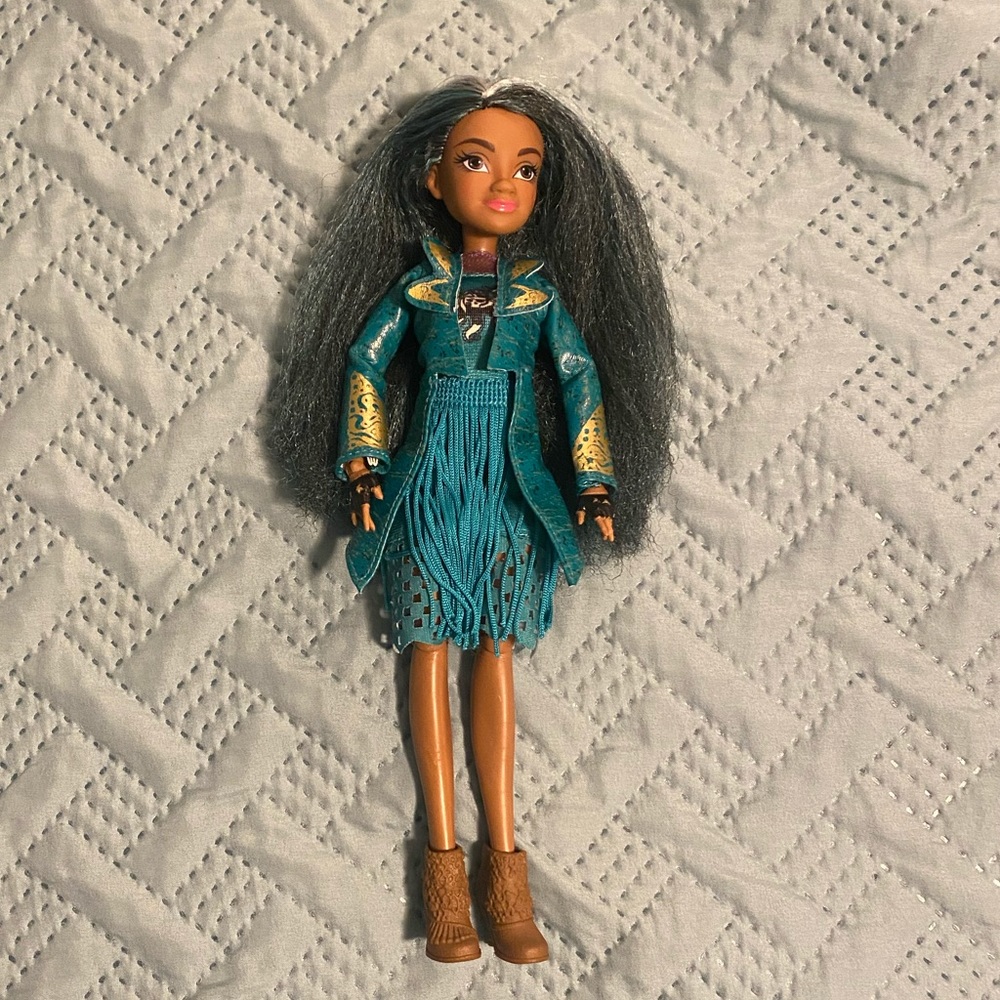 Descendants Uma doll